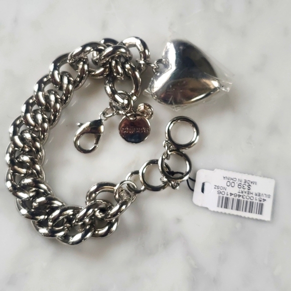 Chico's Chunky Chain Heart Necklace NWT - Picture 3 of 6